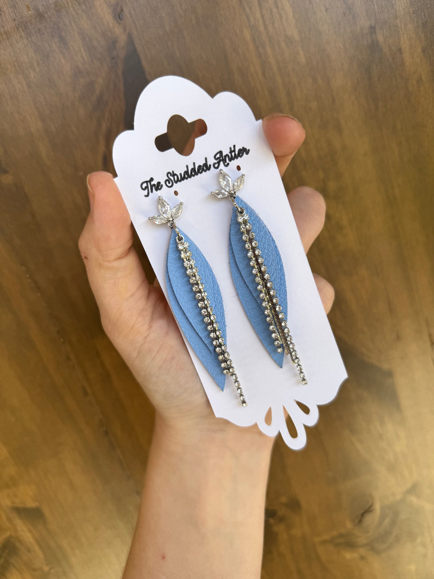Fringe feather Leather Earrings - Western Boho Style Leather Earrings - Pastel Blue and Silver