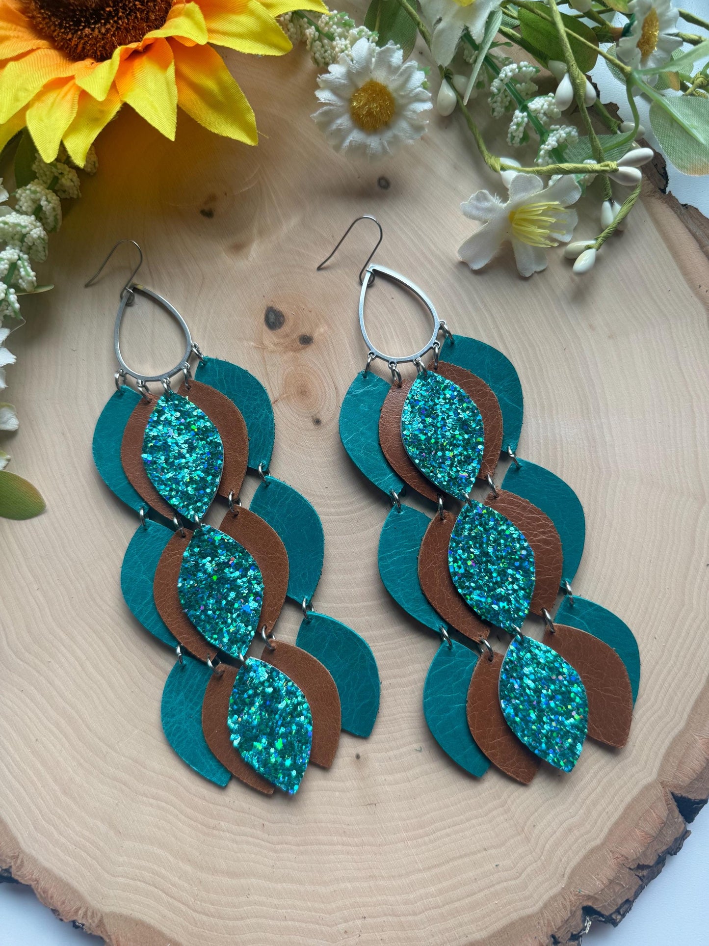 Boho style leather earrings - Teardrop Hoop Leather Earrings - Dark Teal Glitter and Brown