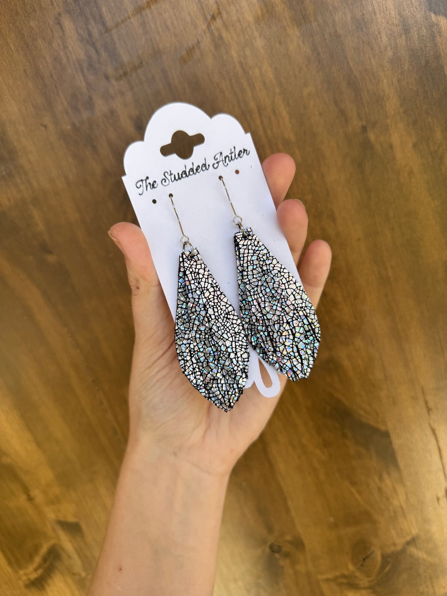 Fringe feather Leather Earrings - Western Boho Style Leather Earrings - Silver and White Stars