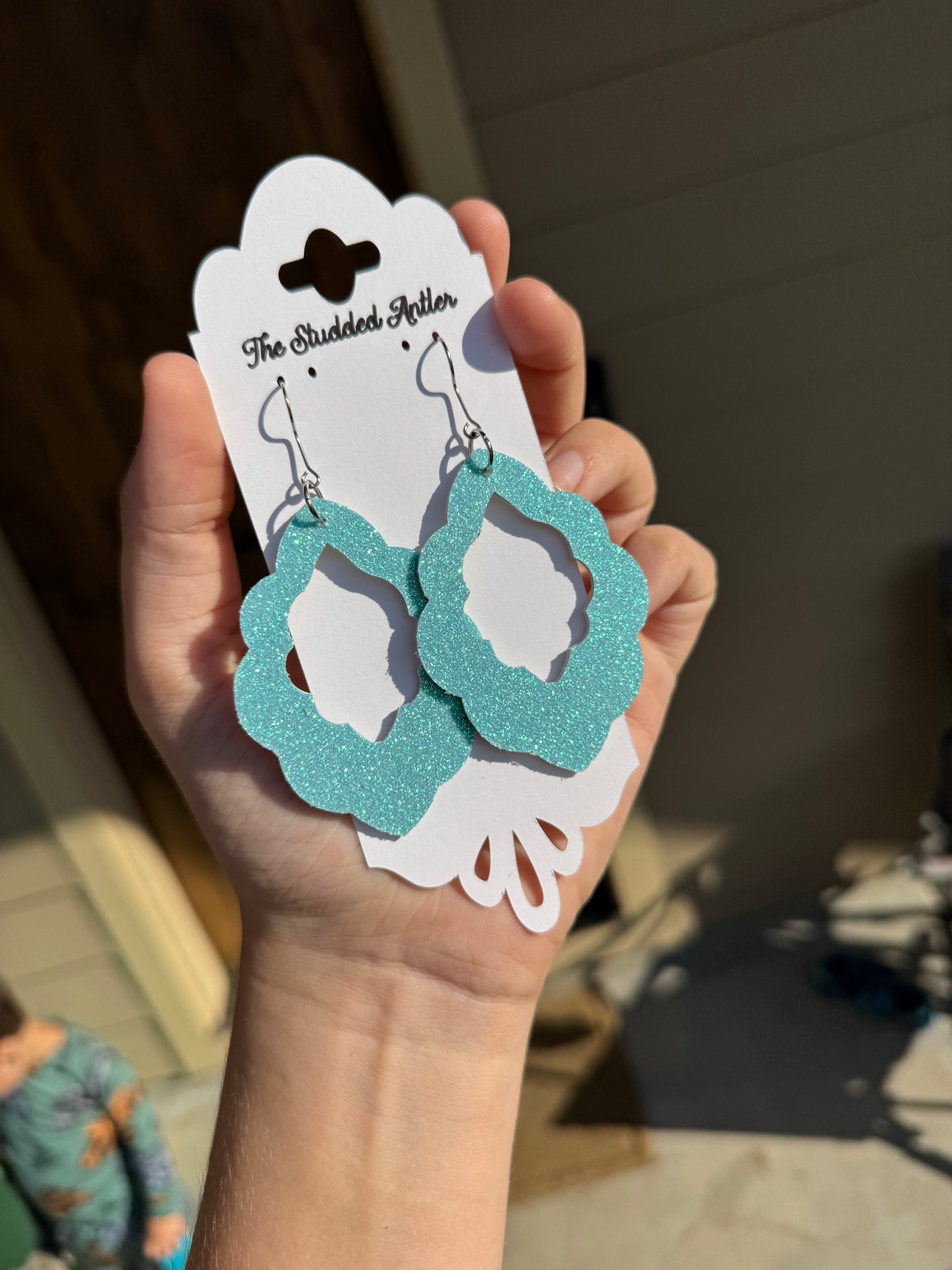 Aqua Blue Glitter leather earrings - Handmade Hypoallergenic Leather Earrings - Scalloped Dangle Earrings