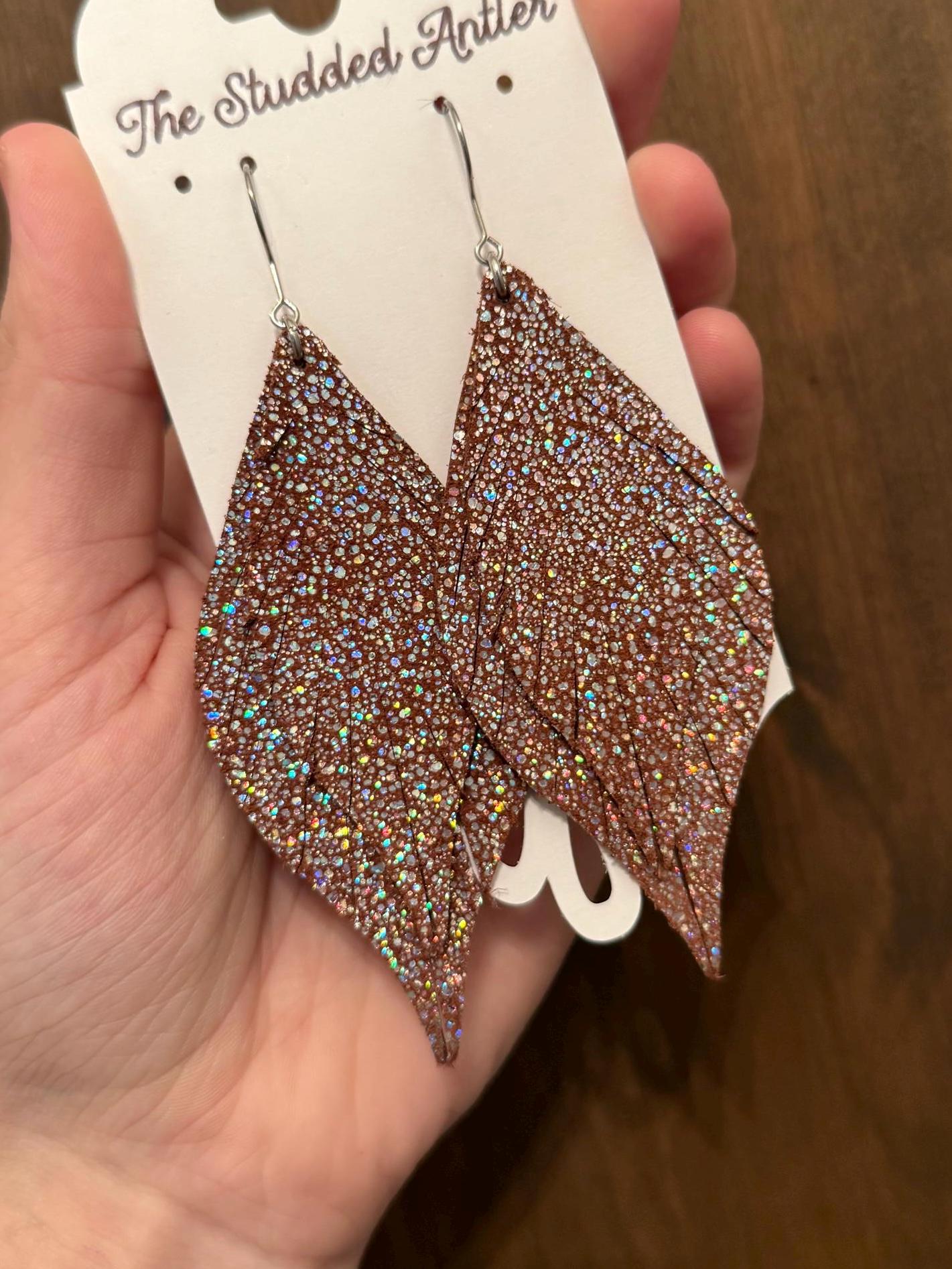 Fringe Feather Genuine Leather Earrings - Red brown Sparkle