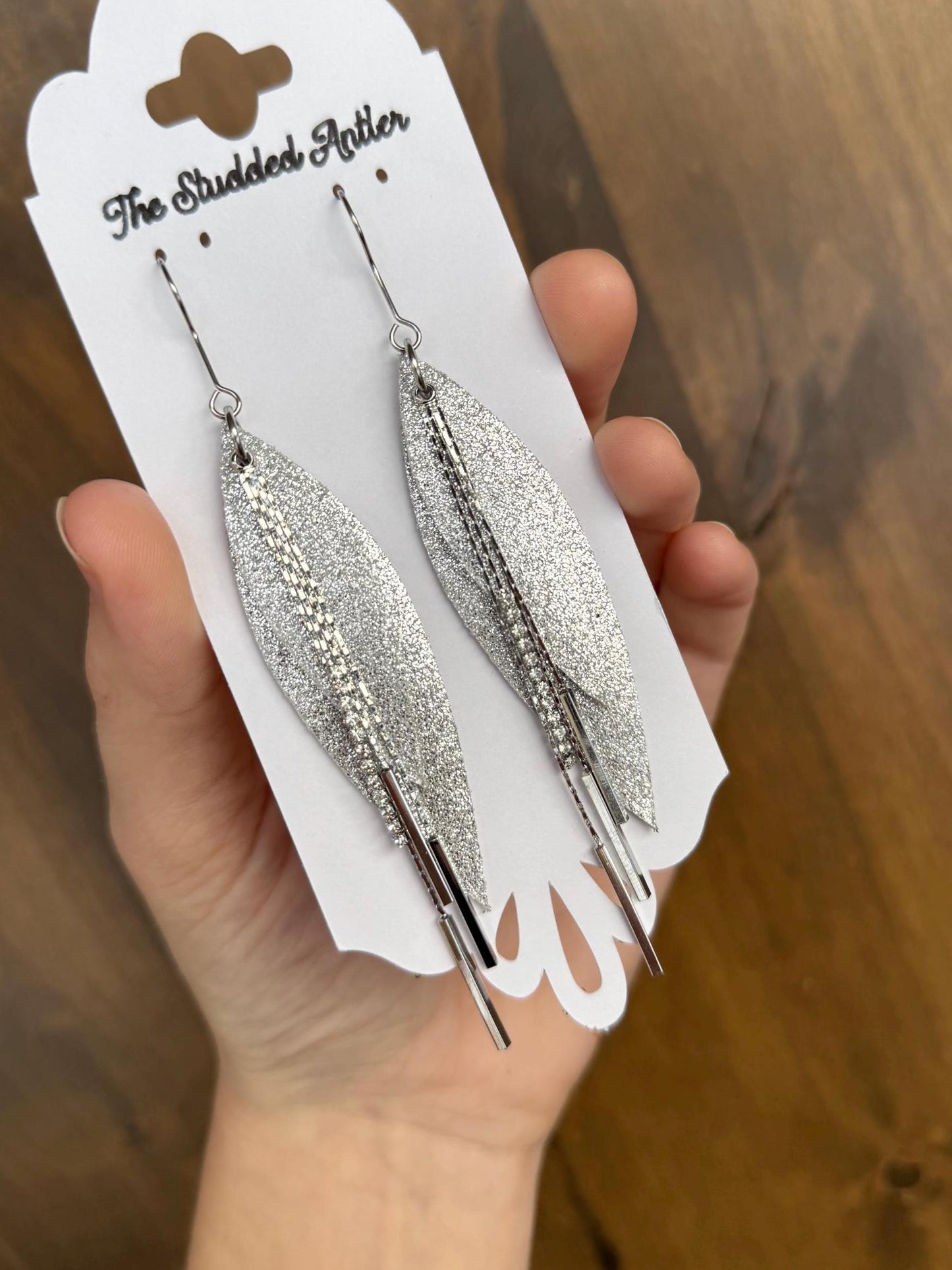 Layered silver Leather Earrings, silver dangle earrings, western style earrings, Oval leather earrings, small leather earrings, lightweight